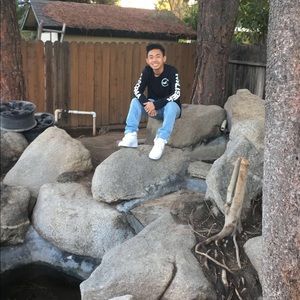 Meet your Posher, Cheechee moua